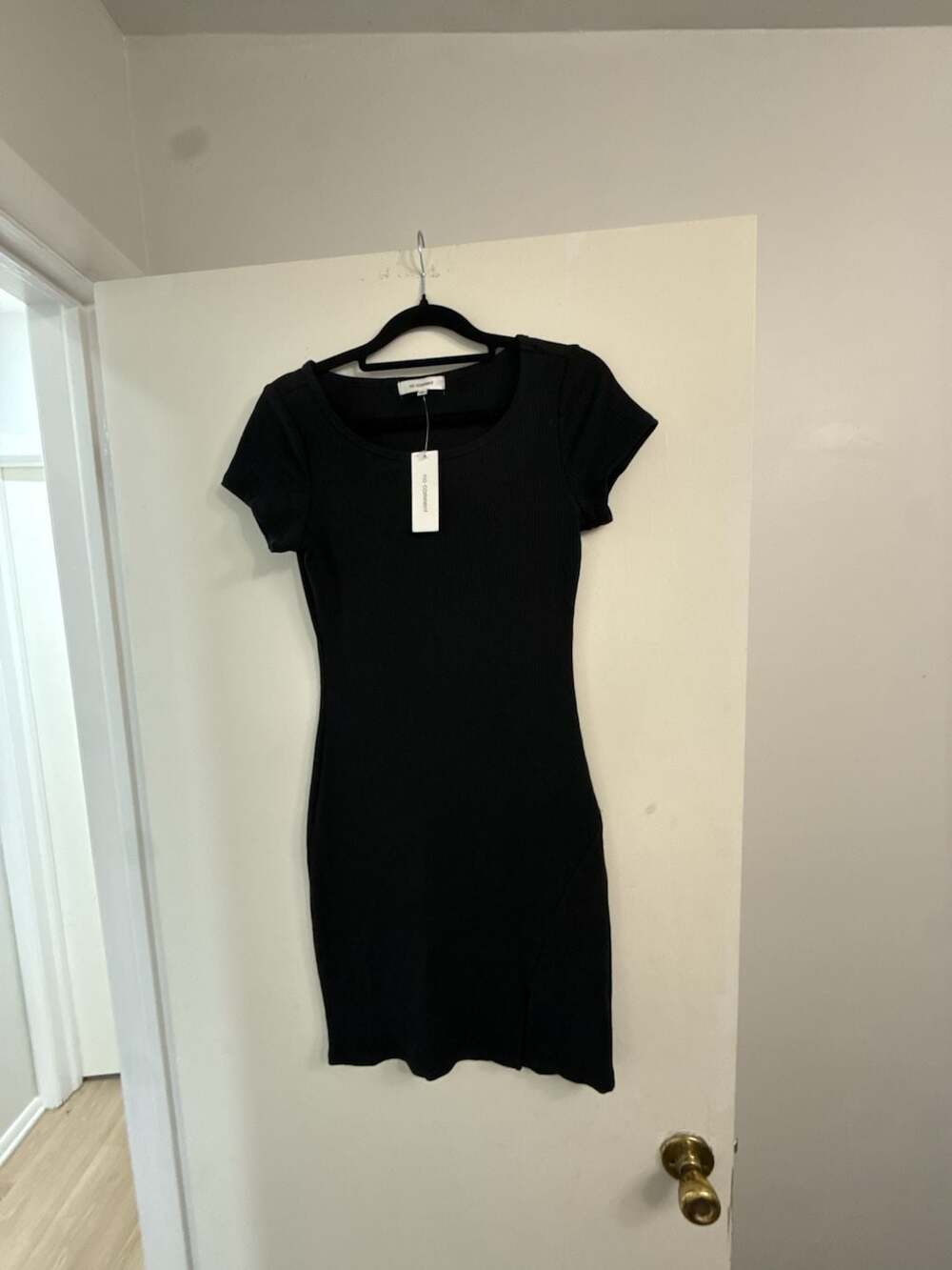 No Comment Women's Short Sleeve Ribbed Scoop Neck Bodycon Dress Side Slit Size